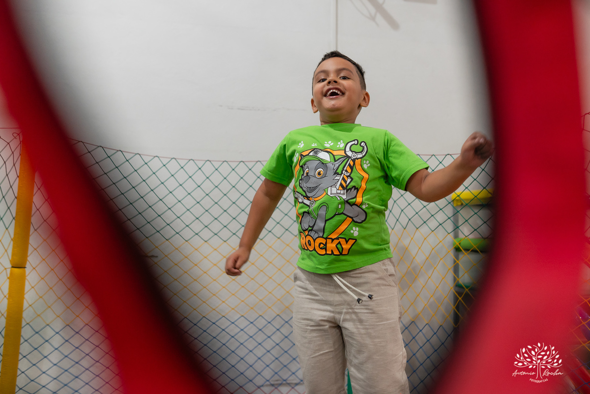 aniversário infantil - festa de 5 anos - fotografia infantil - fotografia de aniversário  - Antonio Rocha Fotografias - registro de memórias - festa no Loly Pop - Théo 5 anos - fotos de criança - alegria infantil - fotógrafo de eventos - Pelotas