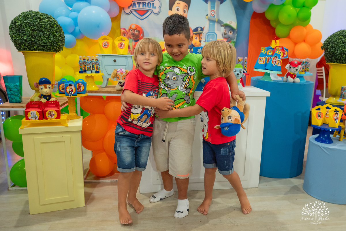 aniversário infantil - festa de 5 anos - fotografia infantil - fotografia de aniversário  - Antonio Rocha Fotografias - registro de memórias - festa no Loly Pop - Théo 5 anos - fotos de criança - alegria infantil - fotógrafo de eventos - Pelotas