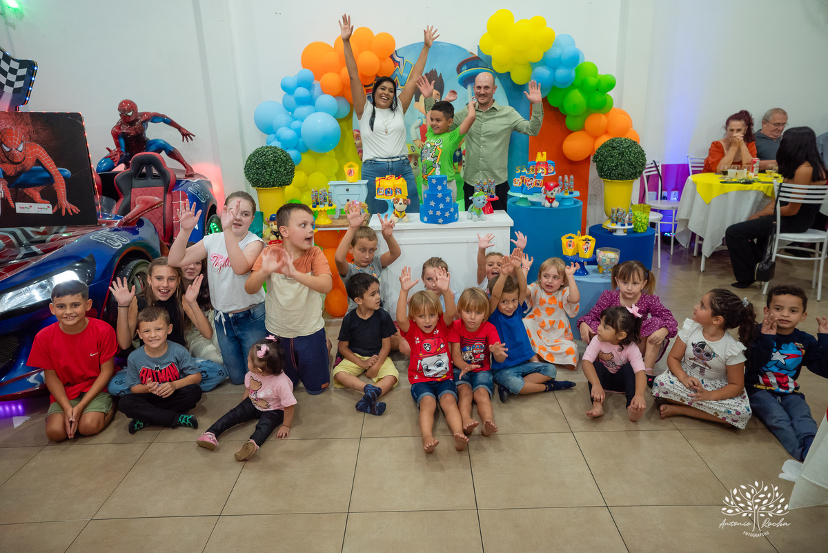 aniversário infantil - festa de 5 anos - fotografia infantil - fotografia de aniversário  - Antonio Rocha Fotografias - registro de memórias - festa no Loly Pop - Théo 5 anos - fotos de criança - alegria infantil - fotógrafo de eventos - Pelotas