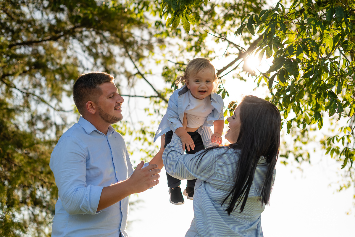 Vicente - ensaio de 1 aninho - fotografia infantil - Vinícola Nardello - ensaio ao ar livre - irmãos - fotógrafo de crianças - ensaio com família - primeiro aninho - Antonio Rocha Fotografias - ensaio de aniversário - fotos de bebê - Pelotas
