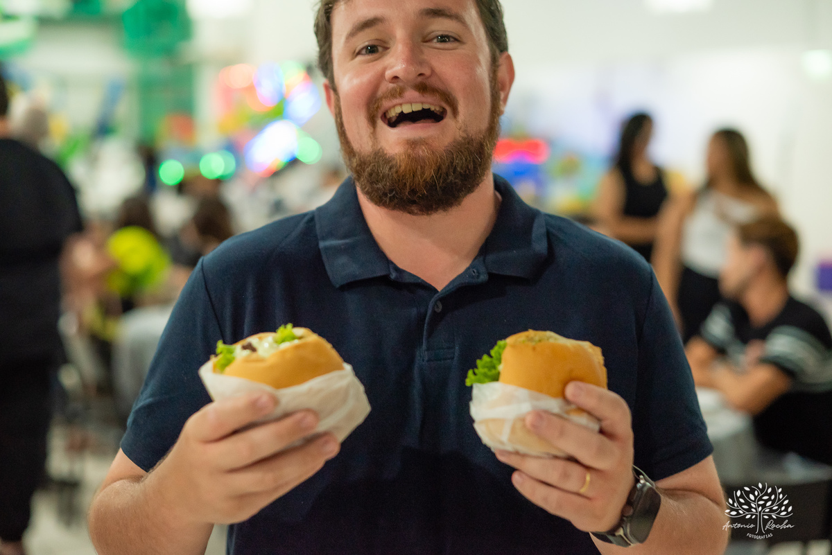 aniversário infantil - fotografia infantil - festa de 6 anos - Antonio Bento - fotógrafo de festas - Cliff Kids - fotografia de aniversário - fotógrafo Antonio Rocha – Pelotas - festa infantil - touro mecânico - fotografia espontânea – Festa de criança