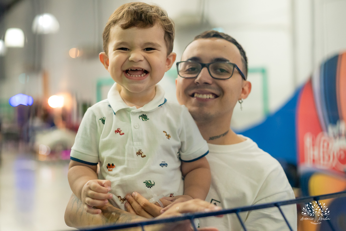 aniversário infantil - fotografia infantil - festa de 6 anos - Antonio Bento - fotógrafo de festas - Cliff Kids - fotografia de aniversário - fotógrafo Antonio Rocha – Pelotas - festa infantil - touro mecânico - fotografia espontânea – Festa de criança