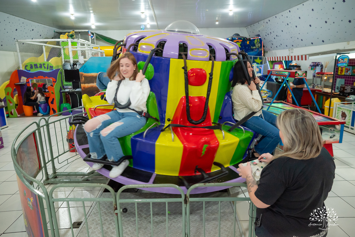 Caetano - 2 anos - festa infantil - fotografia infantil - fotógrafo de família - ensaio de aniversário - irmão mais novo - fotógrafo de gestação - fotógrafo de aniversário - Rei Leão - Antonio Rocha Fotografias - fotógrafo de crianças - Pelotas
