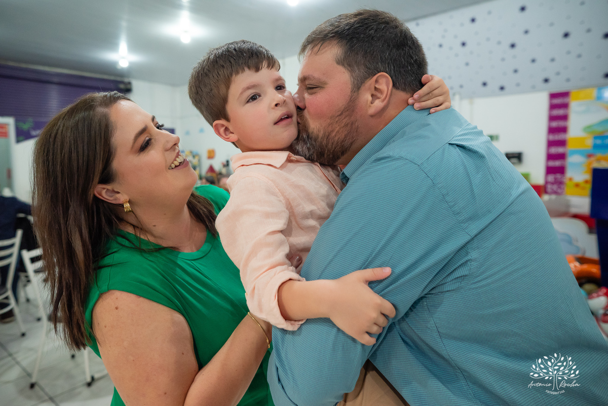 Caetano - 2 anos - festa infantil - fotografia infantil - fotógrafo de família - ensaio de aniversário - irmão mais novo - fotógrafo de gestação - fotógrafo de aniversário - Rei Leão - Antonio Rocha Fotografias - fotógrafo de crianças - Pelotas