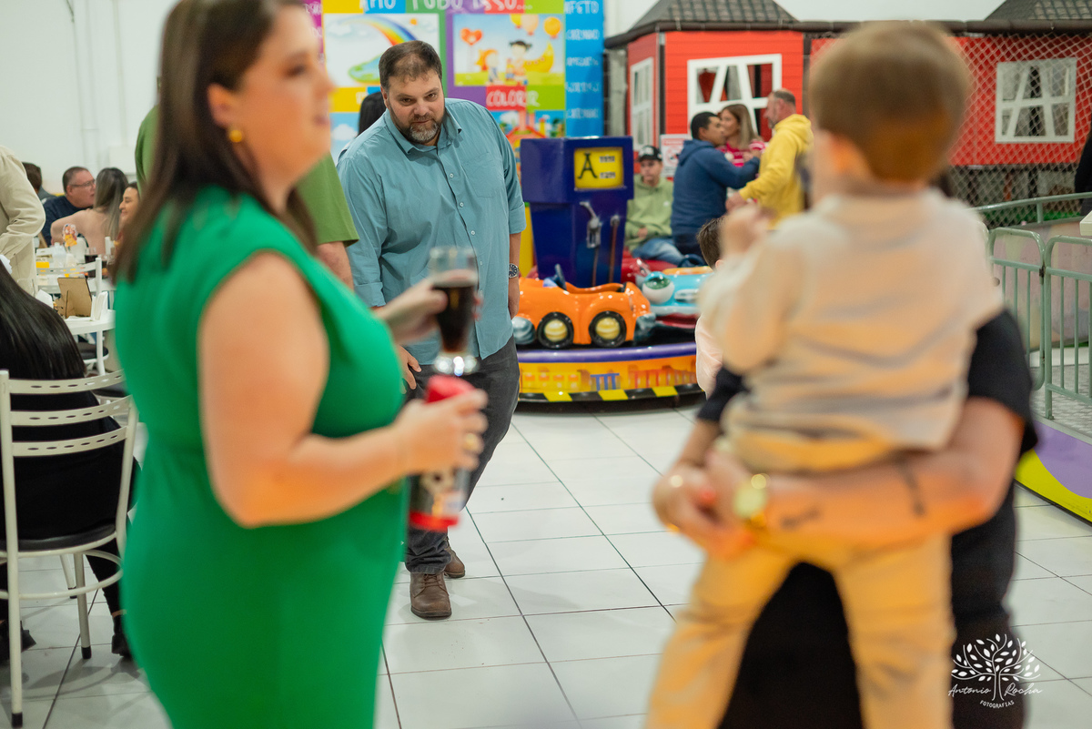 Caetano - 2 anos - festa infantil - fotografia infantil - fotógrafo de família - ensaio de aniversário - irmão mais novo - fotógrafo de gestação - fotógrafo de aniversário - Rei Leão - Antonio Rocha Fotografias - fotógrafo de crianças - Pelotas