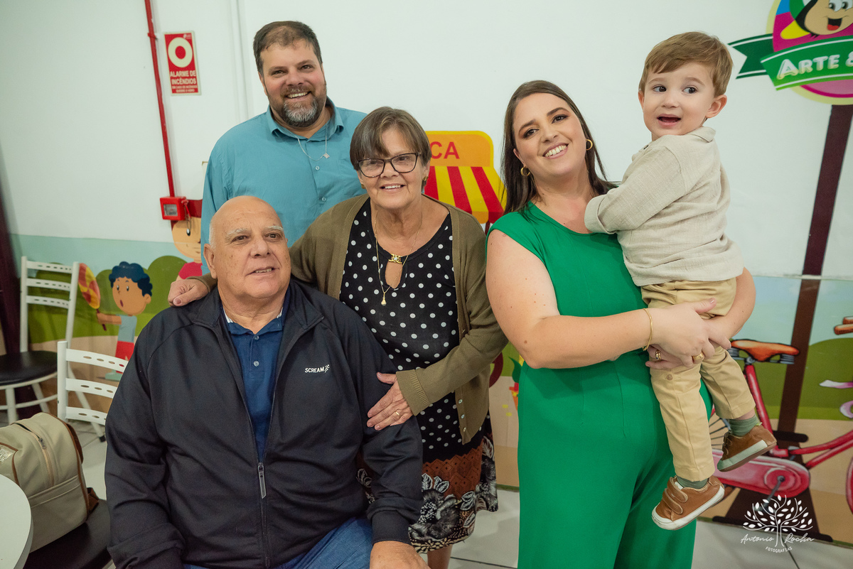 Caetano - 2 anos - festa infantil - fotografia infantil - fotógrafo de família - ensaio de aniversário - irmão mais novo - fotógrafo de gestação - fotógrafo de aniversário - Rei Leão - Antonio Rocha Fotografias - fotógrafo de crianças - Pelotas