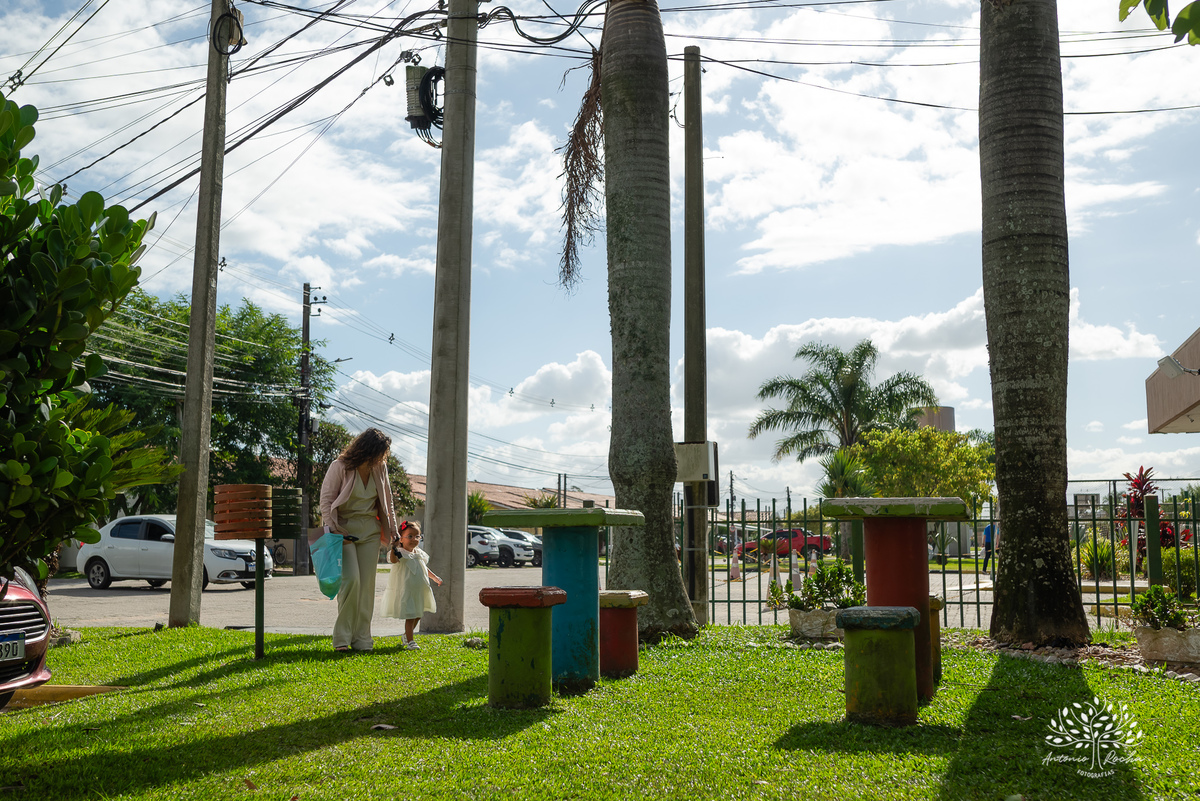 aniversário infantil - fotografia infantil - 3 anos - festa de aniversário - ensaio infantil - fotógrafa Renata Dalbann - Antonio Rocha Fotografias - festa no condomínio - fotos de aniversário - fotografia profissional - fotógrafa de crianças – Pelotas