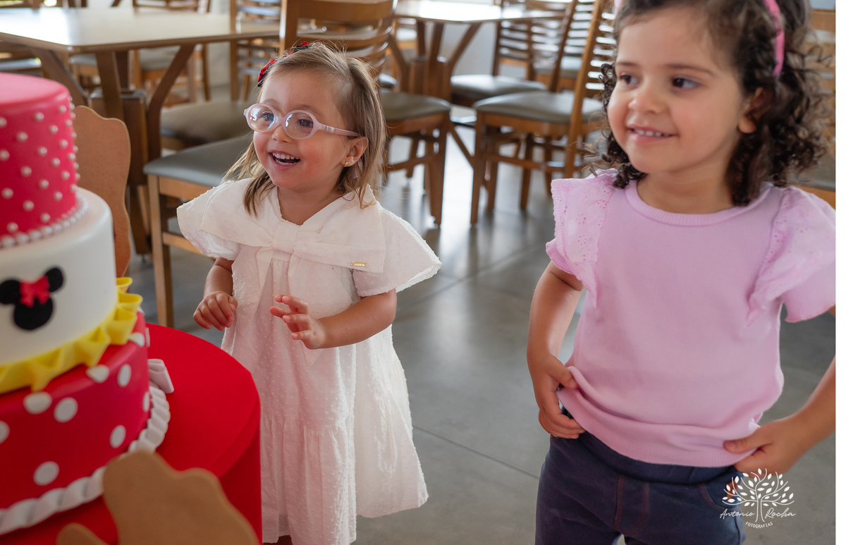 aniversário infantil - fotografia infantil - 3 anos - festa de aniversário - ensaio infantil - fotógrafa Renata Dalbann - Antonio Rocha Fotografias - festa no condomínio - fotos de aniversário - fotografia profissional - fotógrafa de crianças – Pelotas
