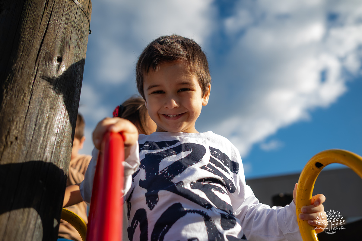 aniversário infantil - fotografia infantil - 3 anos - festa de aniversário - ensaio infantil - fotógrafa Renata Dalbann - Antonio Rocha Fotografias - festa no condomínio - fotos de aniversário - fotografia profissional - fotógrafa de crianças – Pelotas