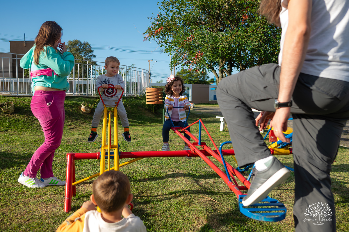 aniversário infantil - fotografia infantil - 3 anos - festa de aniversário - ensaio infantil - fotógrafa Renata Dalbann - Antonio Rocha Fotografias - festa no condomínio - fotos de aniversário - fotografia profissional - fotógrafa de crianças – Pelotas