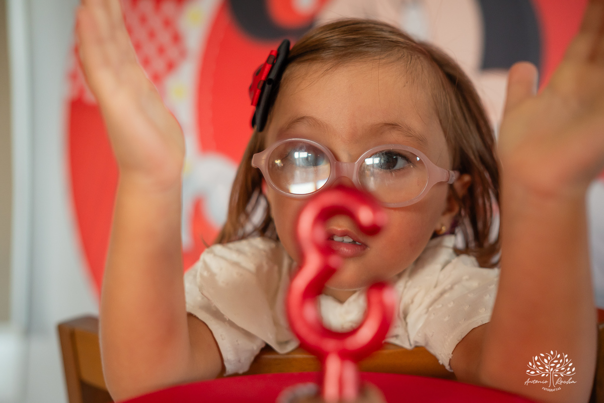 aniversário infantil - fotografia infantil - 3 anos - festa de aniversário - ensaio infantil - fotógrafa Renata Dalbann - Antonio Rocha Fotografias - festa no condomínio - fotos de aniversário - fotografia profissional - fotógrafa de crianças – Pelotas