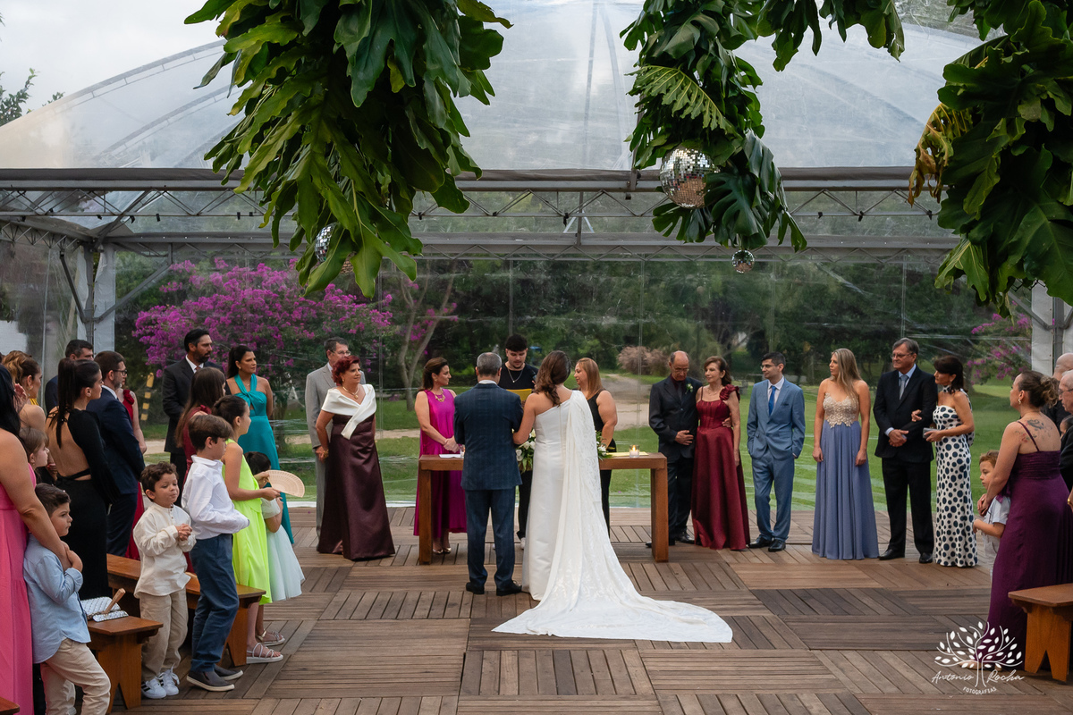casamento-dos-sonhos - pedido-do-filho - Clube-Campestre-de-Pelotas - fotografia-de-casamento - Antonio-Rocha-Fotografias - making-of - Tony-Konrad - Sugarlipsbanda - Os-Saraivas - SimanSur - XtringsDuo - CliffEventos - drinks-Tribo-dos-Coquetéis - LaVie