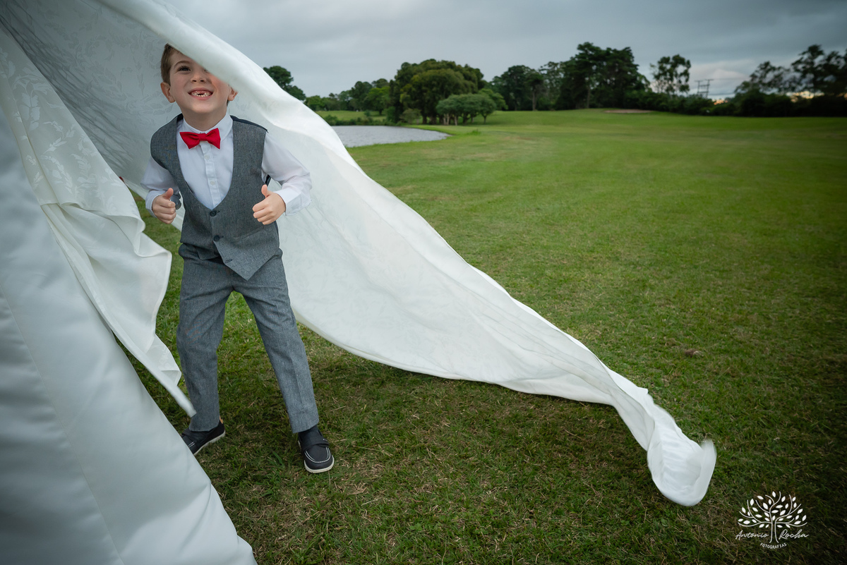 casamento-dos-sonhos - pedido-do-filho - Clube-Campestre-de-Pelotas - fotografia-de-casamento - Antonio-Rocha-Fotografias - making-of - Tony-Konrad - Sugarlipsbanda - Os-Saraivas - SimanSur - XtringsDuo - CliffEventos - drinks-Tribo-dos-Coquetéis - LaVie