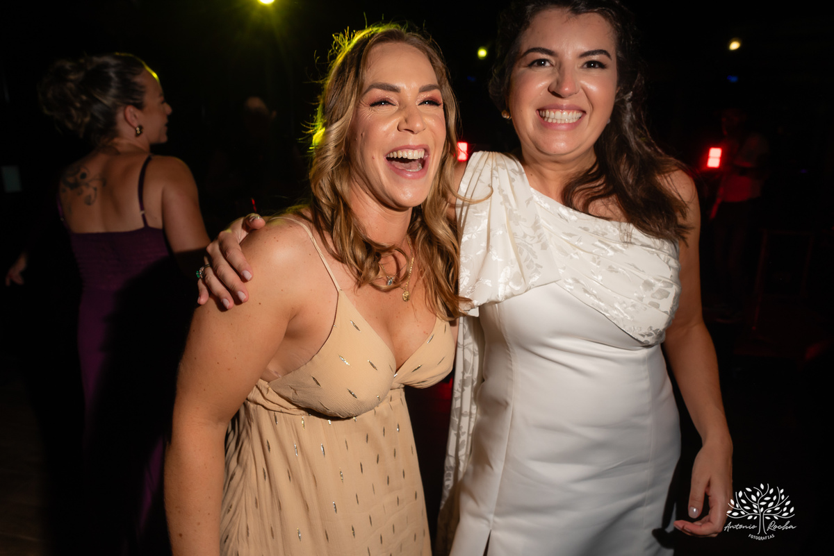 casamento-dos-sonhos - pedido-do-filho - Clube-Campestre-de-Pelotas - fotografia-de-casamento - Antonio-Rocha-Fotografias - making-of - Tony-Konrad - Sugarlipsbanda - Os-Saraivas - SimanSur - XtringsDuo - CliffEventos - drinks-Tribo-dos-Coquetéis - LaVie