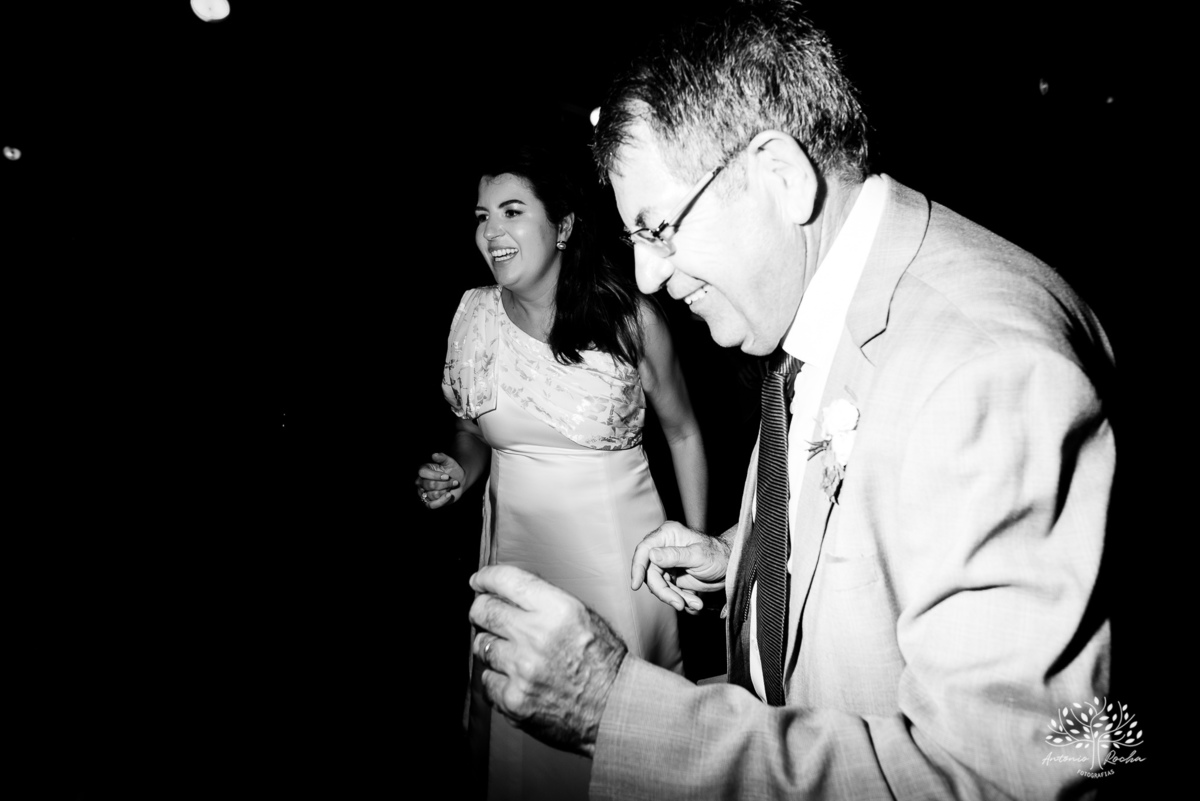 casamento-dos-sonhos - pedido-do-filho - Clube-Campestre-de-Pelotas - fotografia-de-casamento - Antonio-Rocha-Fotografias - making-of - Tony-Konrad - Sugarlipsbanda - Os-Saraivas - SimanSur - XtringsDuo - CliffEventos - drinks-Tribo-dos-Coquetéis - LaVie