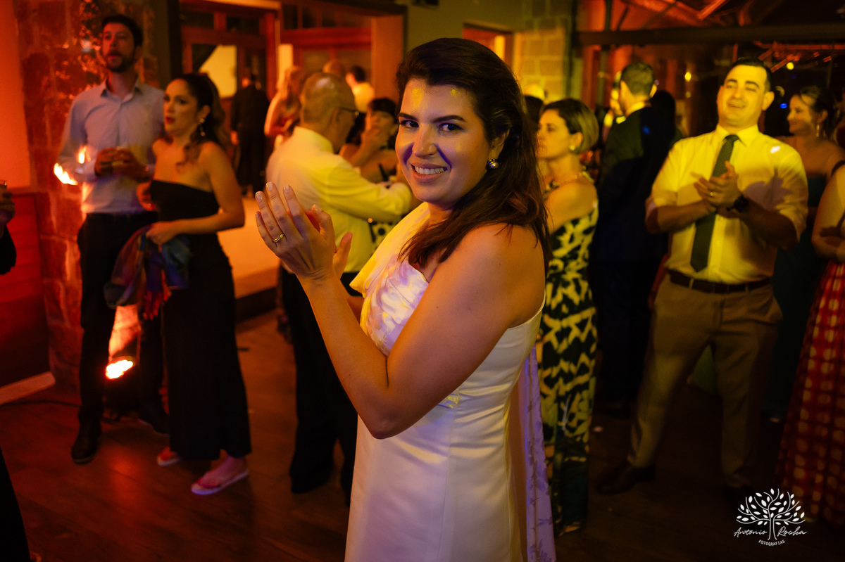 casamento-dos-sonhos - pedido-do-filho - Clube-Campestre-de-Pelotas - fotografia-de-casamento - Antonio-Rocha-Fotografias - making-of - Tony-Konrad - Sugarlipsbanda - Os-Saraivas - SimanSur - XtringsDuo - CliffEventos - drinks-Tribo-dos-Coquetéis - LaVie