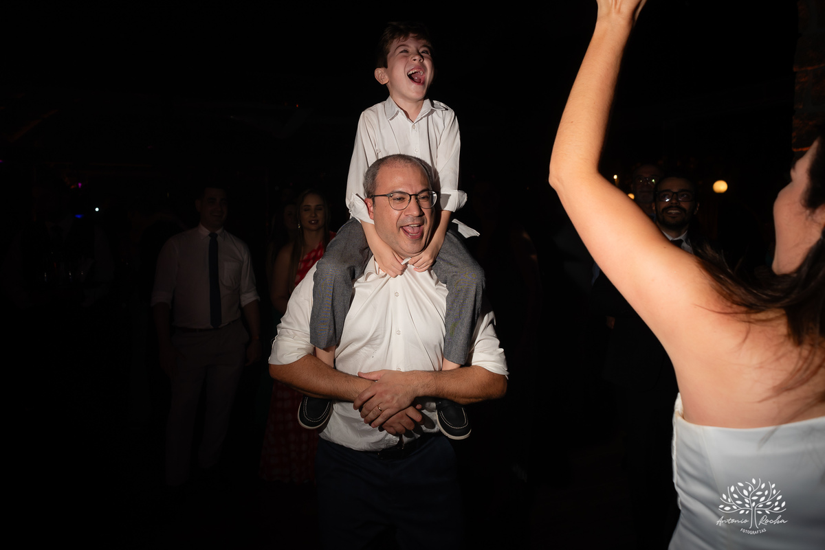 casamento-dos-sonhos - pedido-do-filho - Clube-Campestre-de-Pelotas - fotografia-de-casamento - Antonio-Rocha-Fotografias - making-of - Tony-Konrad - Sugarlipsbanda - Os-Saraivas - SimanSur - XtringsDuo - CliffEventos - drinks-Tribo-dos-Coquetéis - LaVie