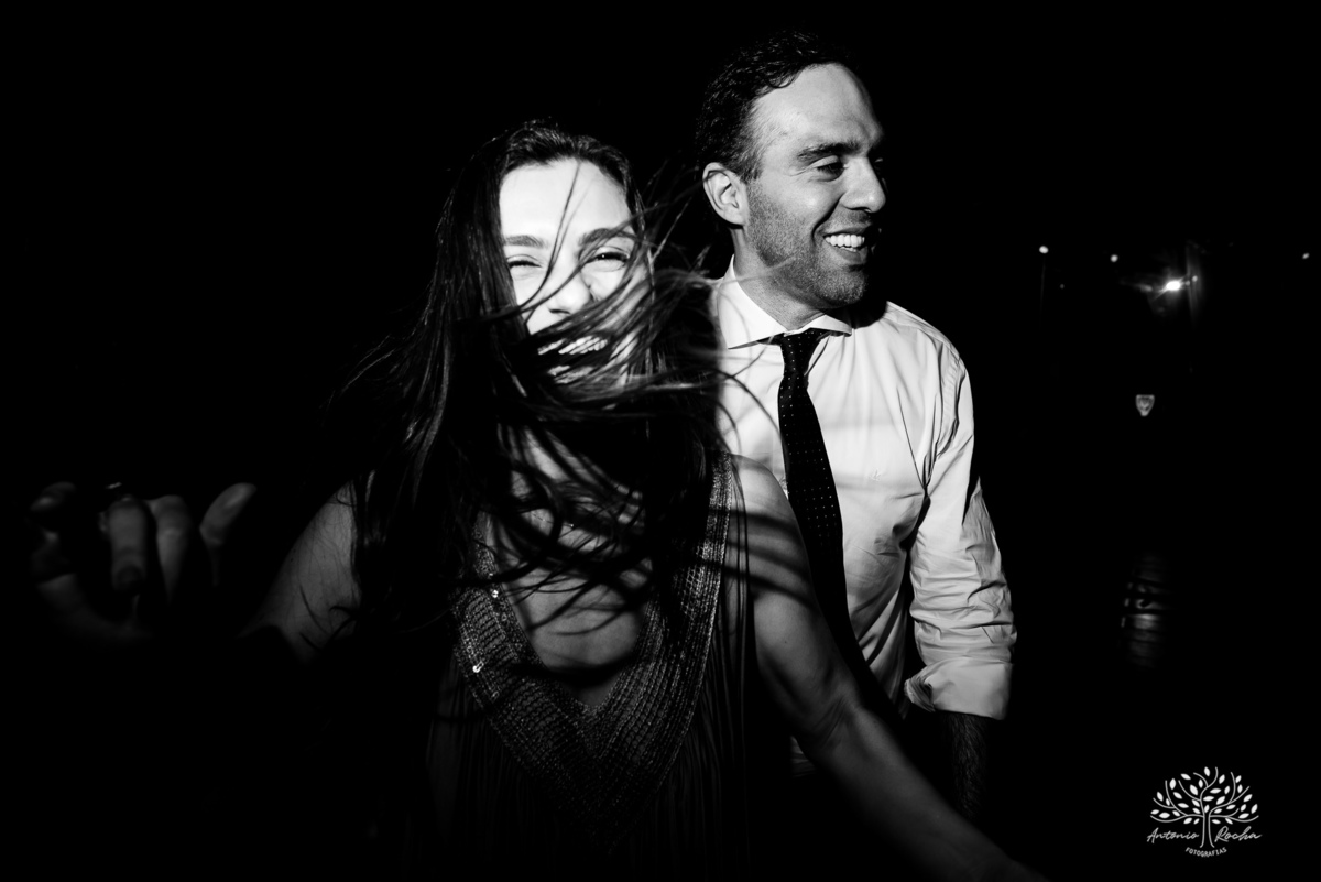 casamento-dos-sonhos - pedido-do-filho - Clube-Campestre-de-Pelotas - fotografia-de-casamento - Antonio-Rocha-Fotografias - making-of - Tony-Konrad - Sugarlipsbanda - Os-Saraivas - SimanSur - XtringsDuo - CliffEventos - drinks-Tribo-dos-Coquetéis - LaVie