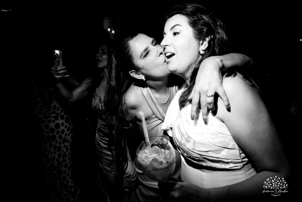 casamento-dos-sonhos - pedido-do-filho - Clube-Campestre-de-Pelotas - fotografia-de-casamento - Antonio-Rocha-Fotografias - making-of - Tony-Konrad - Sugarlipsbanda - Os-Saraivas - SimanSur - XtringsDuo - CliffEventos - drinks-Tribo-dos-Coquetéis - LaVie