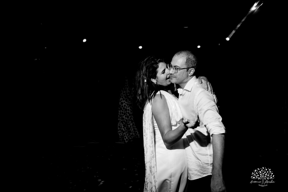 casamento-dos-sonhos - pedido-do-filho - Clube-Campestre-de-Pelotas - fotografia-de-casamento - Antonio-Rocha-Fotografias - making-of - Tony-Konrad - Sugarlipsbanda - Os-Saraivas - SimanSur - XtringsDuo - CliffEventos - drinks-Tribo-dos-Coquetéis - LaVie