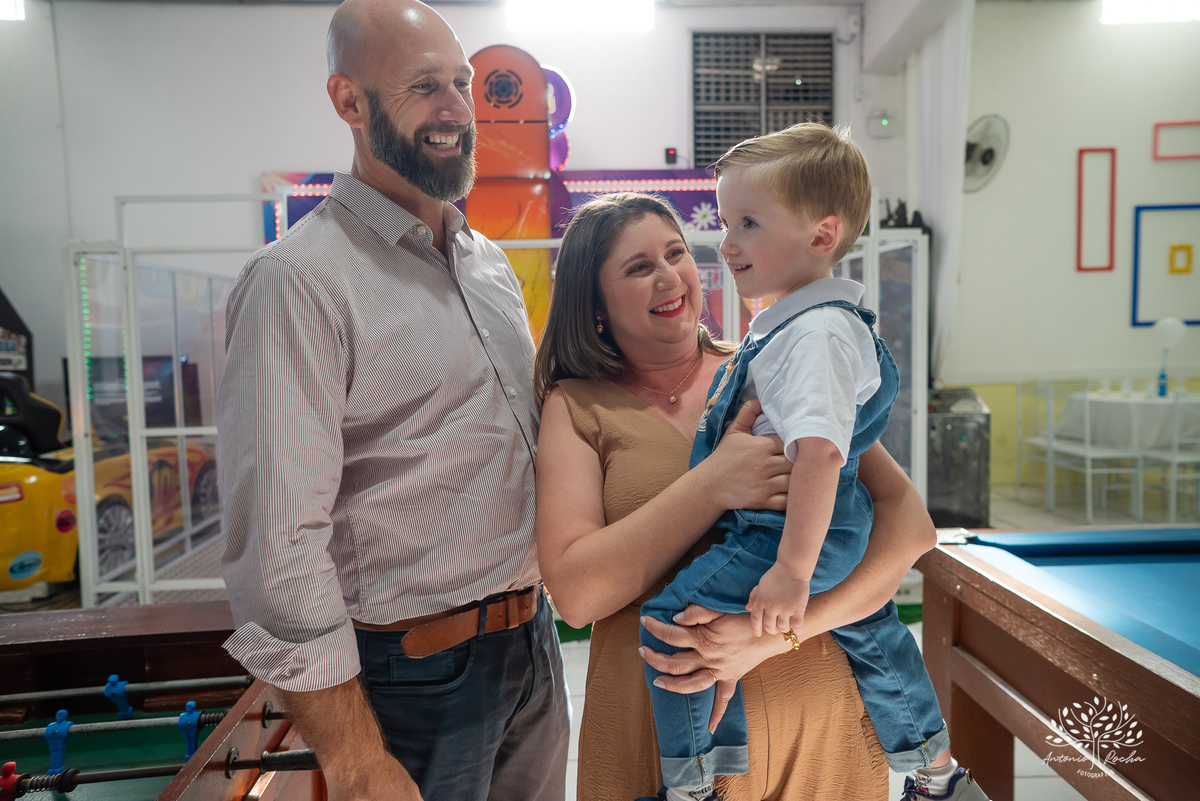 fotógrafo-de-aniversário – fotógrafo-de-crianças – aniversário-2-anos –fotógrafo-em-família – fotografia-com-amor – Pelotas – Antonio-Rocha-Fotografias –fotografia-documental – fotografia-de-festa-infantil – fotógrafo-de-eventos - bolo-fofo