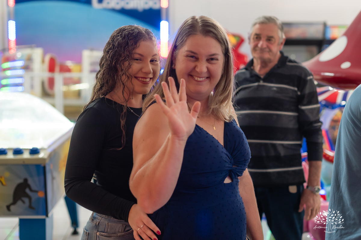 fotógrafo-de-aniversário – fotógrafo-de-crianças – aniversário-2-anos –fotógrafo-em-família – fotografia-com-amor – Pelotas – Antonio-Rocha-Fotografias –fotografia-documental – fotografia-de-festa-infantil – fotógrafo-de-eventos - bolo-fofo