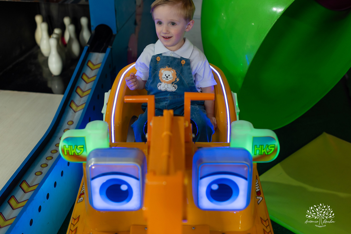 fotógrafo-de-aniversário – fotógrafo-de-crianças – aniversário-2-anos –fotógrafo-em-família – fotografia-com-amor – Pelotas – Antonio-Rocha-Fotografias –fotografia-documental – fotografia-de-festa-infantil – fotógrafo-de-eventos - bolo-fofo