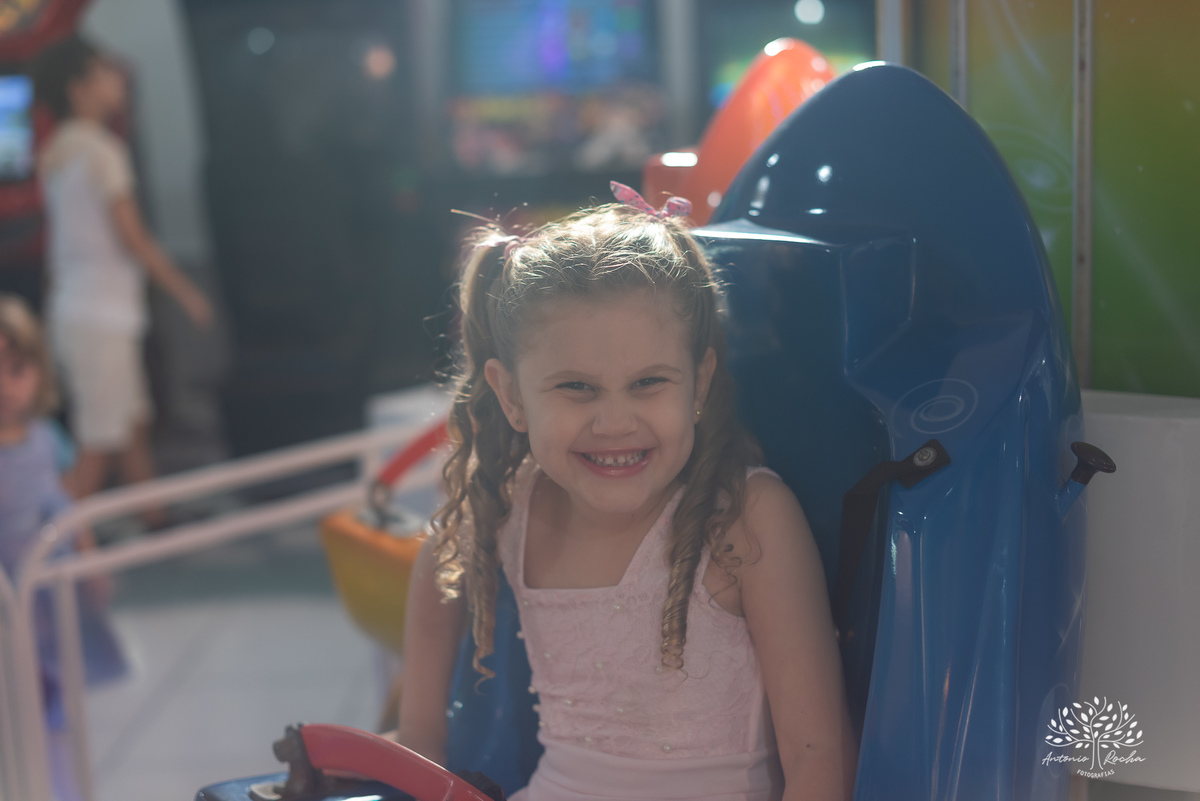 fotógrafo-de-aniversário – fotógrafo-de-crianças – aniversário-2-anos –fotógrafo-em-família – fotografia-com-amor – Pelotas – Antonio-Rocha-Fotografias –fotografia-documental – fotografia-de-festa-infantil – fotógrafo-de-eventos - bolo-fofo