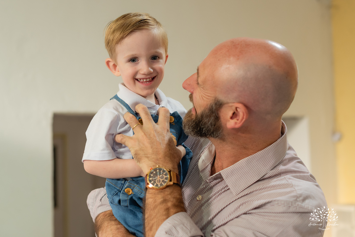 fotógrafo-de-aniversário – fotógrafo-de-crianças – aniversário-2-anos –fotógrafo-em-família – fotografia-com-amor – Pelotas – Antonio-Rocha-Fotografias –fotografia-documental – fotografia-de-festa-infantil – fotógrafo-de-eventos - bolo-fofo