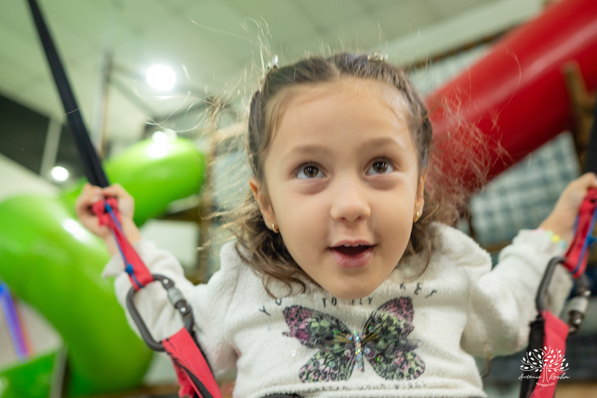 fotografia-infantil - aniversário-infantil - 5-anos - festa-da-maitê - fotógrafo-de-crianças - fotografia-de-aniversário - lembranças-especiais - roxito - salão-tio-guigui - show-do-parabéns - lol-surprise - Pelotas - antonio-rocha-fotografias