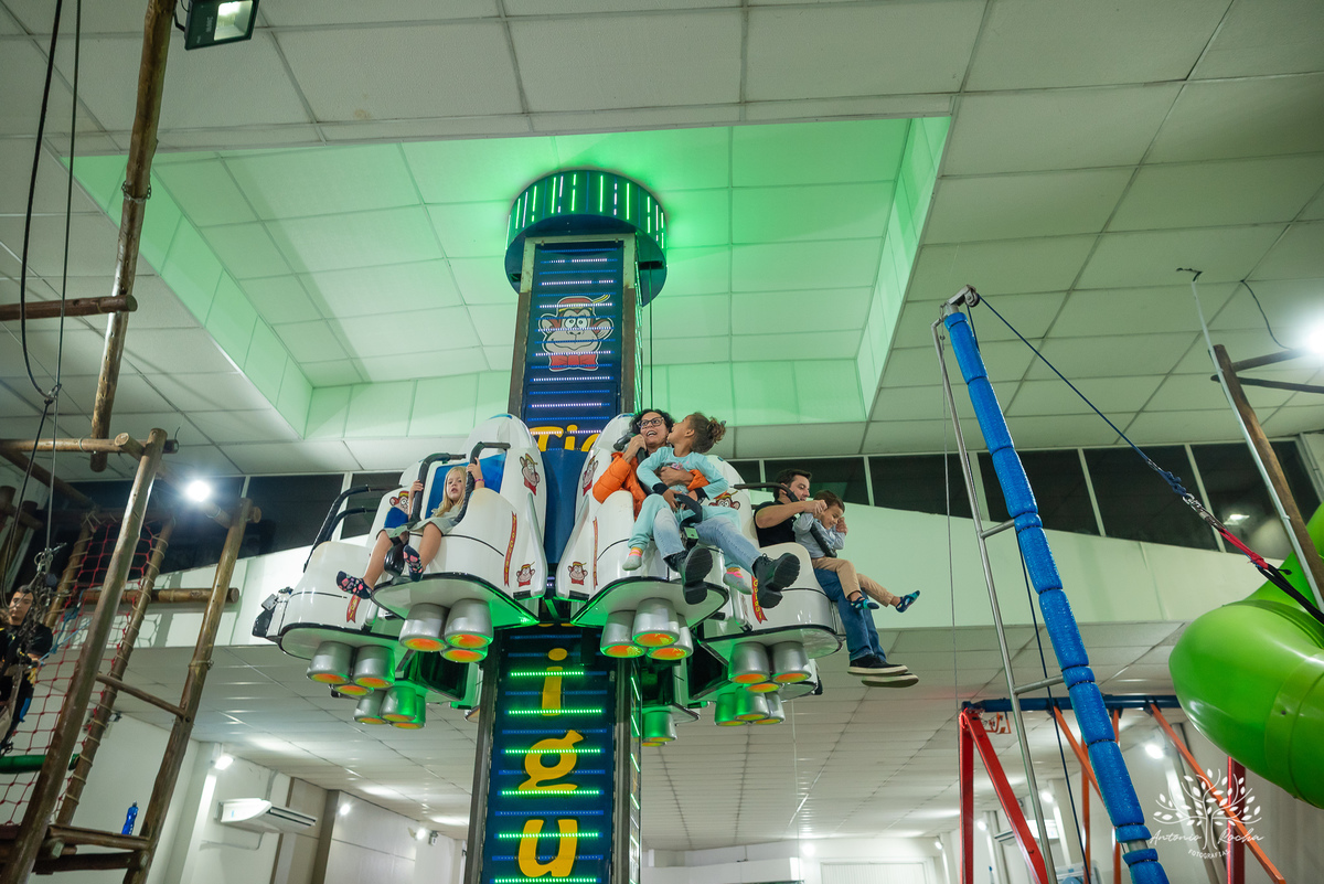 fotografia-infantil - aniversário-infantil - 5-anos - festa-da-maitê - fotógrafo-de-crianças - fotografia-de-aniversário - lembranças-especiais - roxito - salão-tio-guigui - show-do-parabéns - lol-surprise - Pelotas - antonio-rocha-fotografias