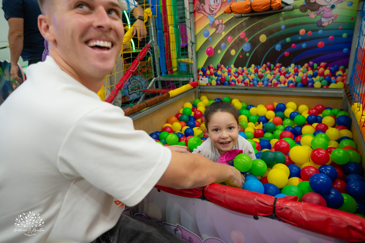 Inácio - aniversário infantil - 4 anos - festa de criança - fotografia de aniversário - fotos espontâneas - fotógrafo de eventos - fotografia infantil - Bluey - memórias afetivas - festa em família - Antonio Rocha Fotografias - Pelotas – Loly Pop