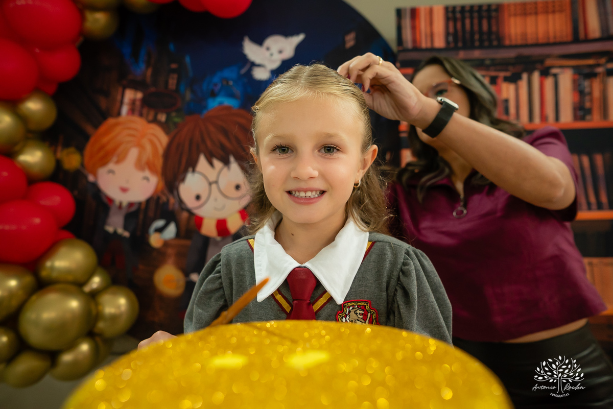 aniversário-infantil - festa-em-dose-dupla - Sofia-e-Pedro - fotógrafo-de-crianças - fotografia-de-aniversário - ensaio-infantil - tema-Harry-Potter - memórias-da-infância - fotógrafo-Antonio-Rocha - fotografia-com-amor - Hermione-Harry-Potter - Pelotas