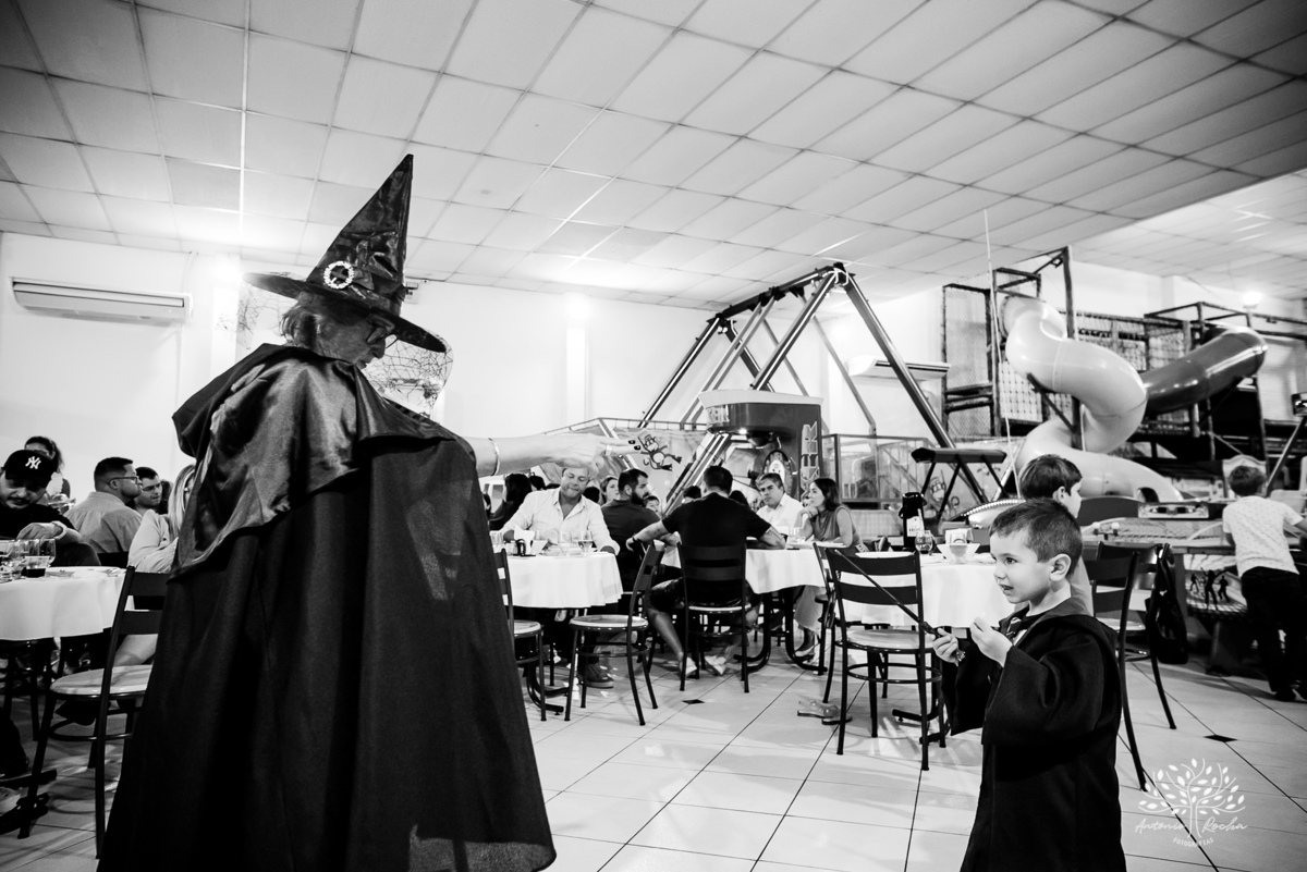 aniversário-infantil - festa-em-dose-dupla - Sofia-e-Pedro - fotógrafo-de-crianças - fotografia-de-aniversário - ensaio-infantil - tema-Harry-Potter - memórias-da-infância - fotógrafo-Antonio-Rocha - fotografia-com-amor - Hermione-Harry-Potter - Pelotas