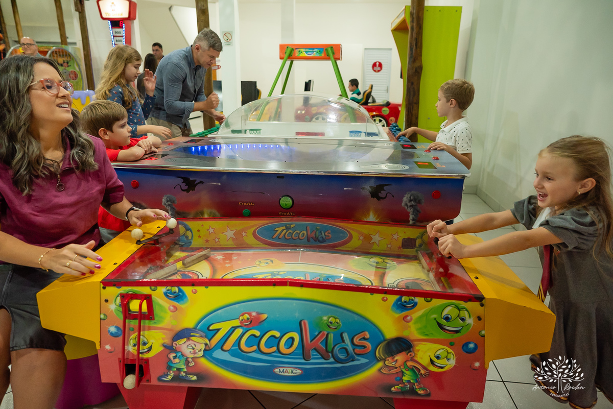 aniversário-infantil - festa-em-dose-dupla - Sofia-e-Pedro - fotógrafo-de-crianças - fotografia-de-aniversário - ensaio-infantil - tema-Harry-Potter - memórias-da-infância - fotógrafo-Antonio-Rocha - fotografia-com-amor - Hermione-Harry-Potter - Pelotas