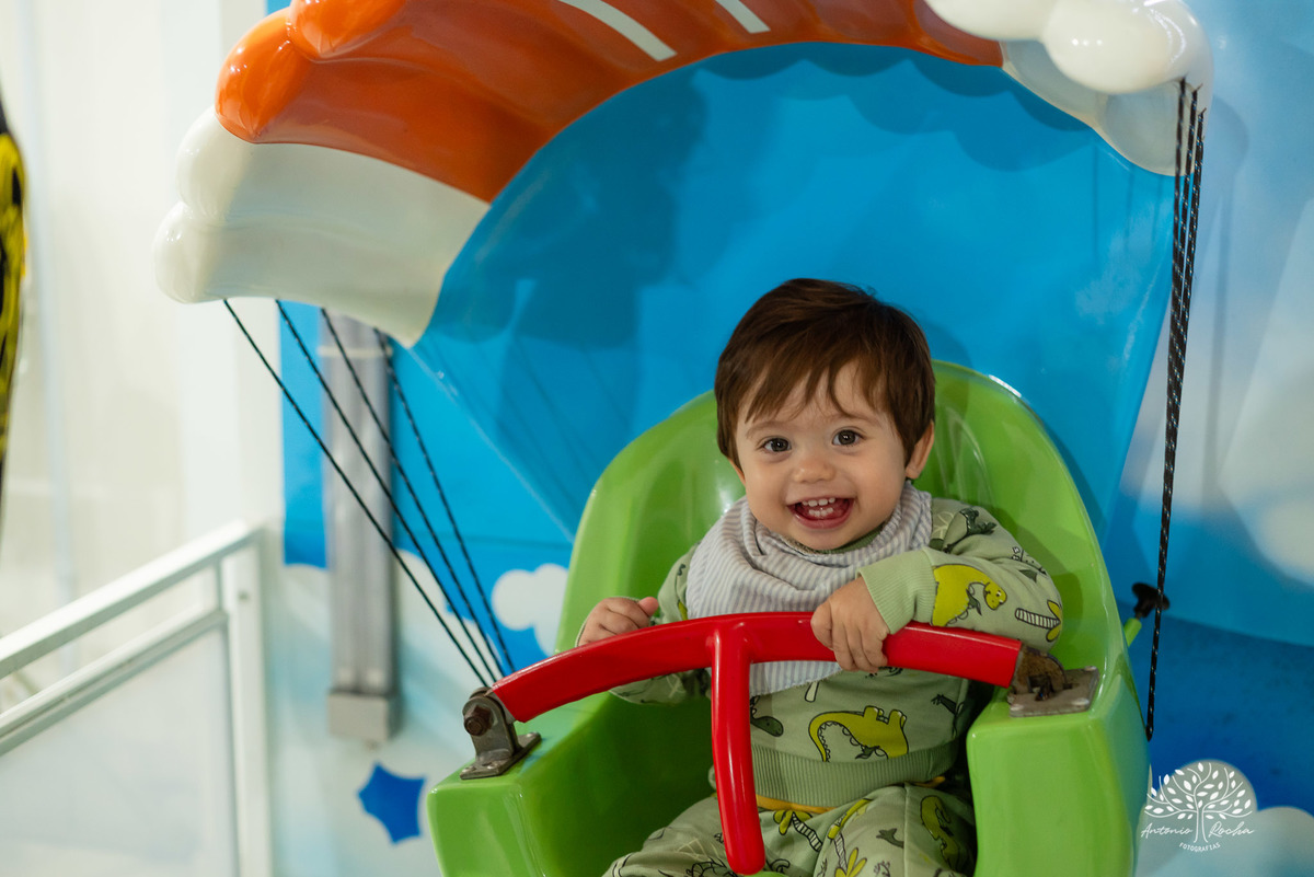 aniversário infantil - festa de 5 anos - fotografia de aniversário - fotógrafo infantil - Antonio Rocha Fotografias - festa temática Stitch - salão Tio Guigui - fotografia profissional - show da aniversariante - alegria das crianças - torre - Pelotas 