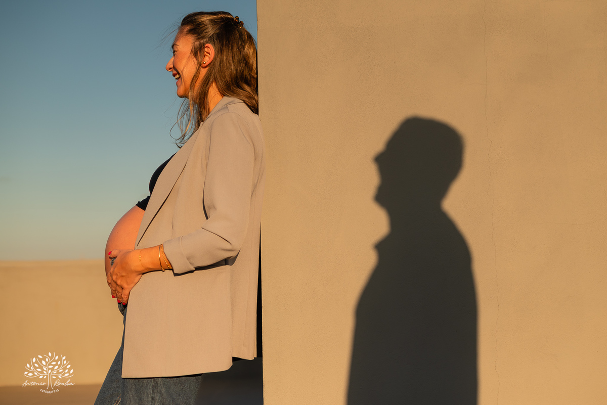 ensaio gestante - fotografia de gestante - espera do bebê - ensaio em casa - fotografia afetiva - fotógrafo de família - ensaio lifestyle - amor em família - ensaio com pets - gestante em casa - ensaio intimista - Pelotas - Antonio Rocha Fotografias