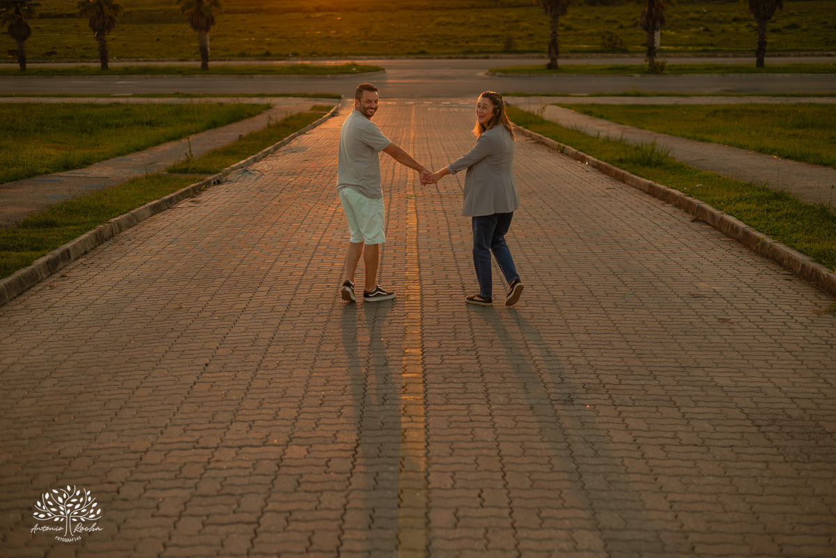 ensaio gestante - fotografia de gestante - espera do bebê - ensaio em casa - fotografia afetiva - fotógrafo de família - ensaio lifestyle - amor em família - ensaio com pets - gestante em casa - ensaio intimista - Pelotas - Antonio Rocha Fotografias