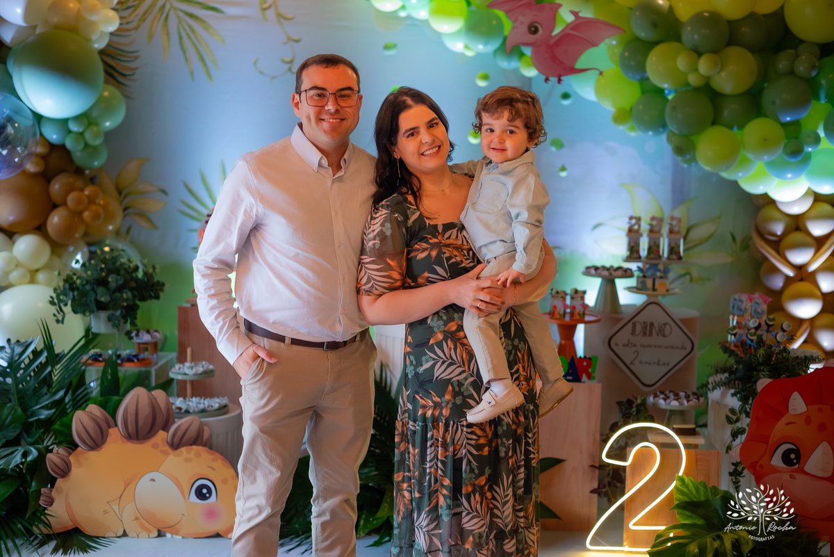 aniversário infantil - festa de 2 anos - fotografia de aniversário infantil - fotógrafo de eventos - Antonio Rocha Fotografias - tema dinossauros - ensaio de aniversário - Quinta Dom Manuel - LocusDecore - Lavie Cerimonial - Luan Gomes Stories - Pelotas