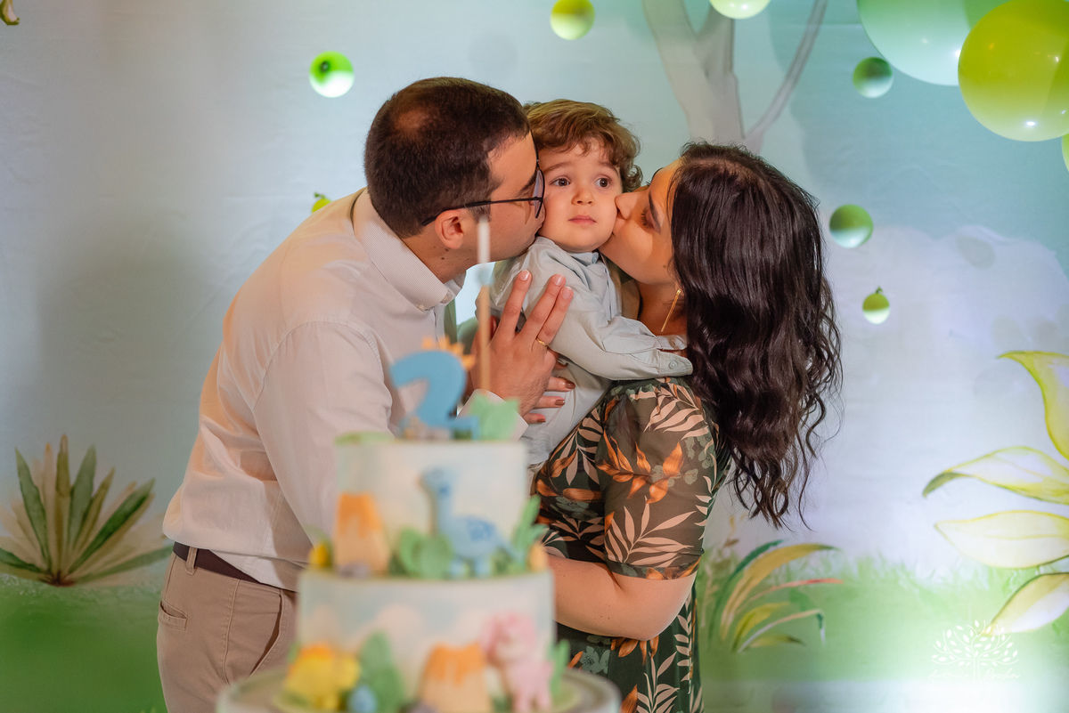 aniversário infantil - festa de 2 anos - fotografia de aniversário infantil - fotógrafo de eventos - Antonio Rocha Fotografias - tema dinossauros - ensaio de aniversário - Quinta Dom Manuel - LocusDecore - Lavie Cerimonial - Luan Gomes Stories - Pelotas