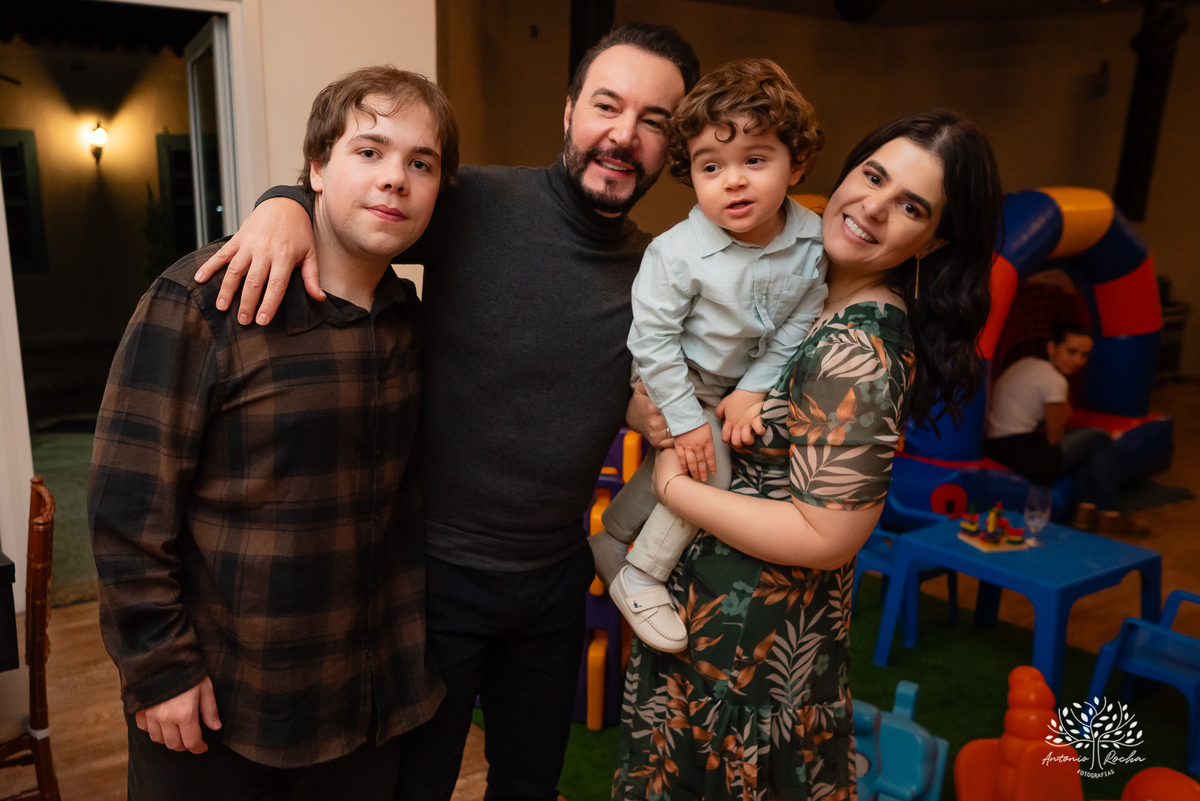 aniversário infantil - festa de 2 anos - fotografia de aniversário infantil - fotógrafo de eventos - Antonio Rocha Fotografias - tema dinossauros - ensaio de aniversário - Quinta Dom Manuel - LocusDecore - Lavie Cerimonial - Luan Gomes Stories - Pelotas