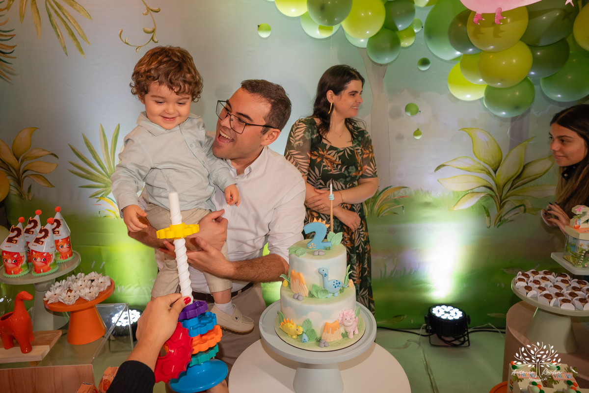 aniversário infantil - festa de 2 anos - fotografia de aniversário infantil - fotógrafo de eventos - Antonio Rocha Fotografias - tema dinossauros - ensaio de aniversário - Quinta Dom Manuel - LocusDecore - Lavie Cerimonial - Luan Gomes Stories - Pelotas