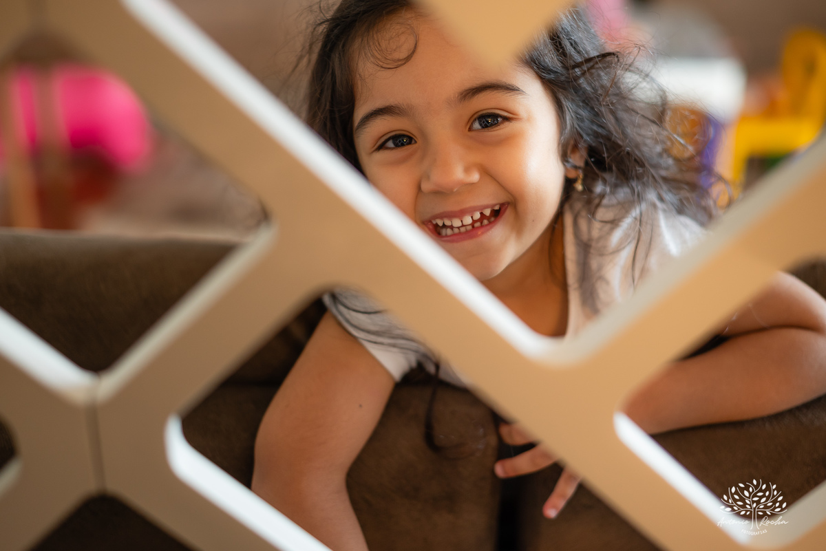 Ensaio Dia das Mães - Ensaio em família - Fotografia afetiva - Ensaio mãe e filha - Ensaio documental - Fotografia em casa - Amor de mãe - Fotografia de família - lifestyle - Antonio Rocha Fotografias - Fotógrafo de família - Pelotas