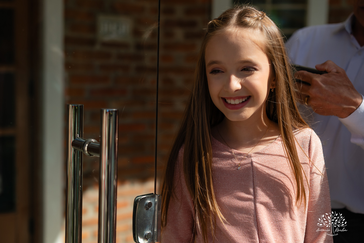 Domingo de sol - festa infantil - irmãs Betina e Martina – Alejandro Kids - parabéns animado - balão surpresa - família reunida - fotografia de infância - conexão verdadeira – Pelotas – Quinta Dom Manuel - fotógrafos de festas