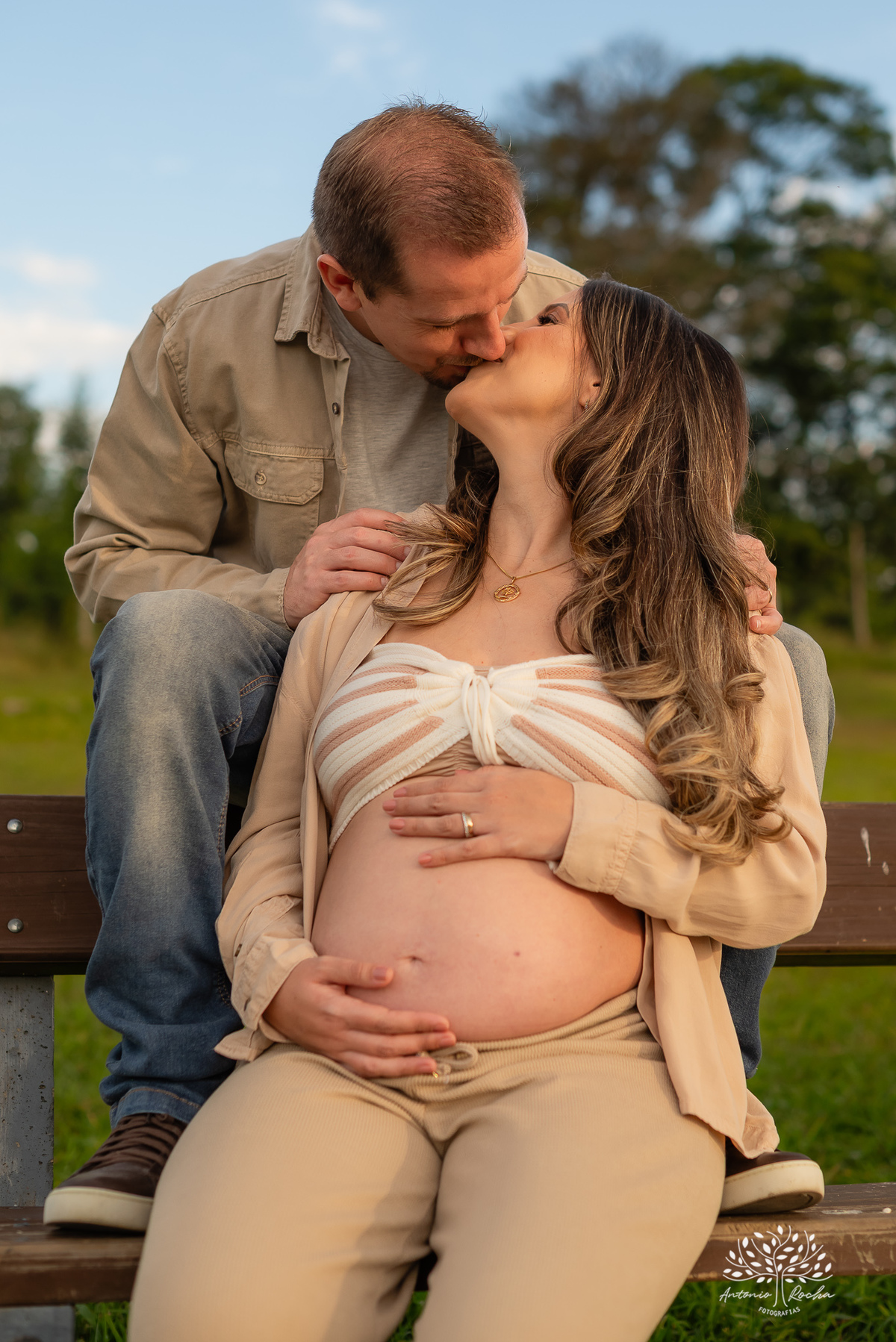 À espera da Luna - ensaio gestante - fotografia gestacional - ensaio de gravidez - ensaio ao ar livre - amor que transborda - família crescendo - gestação com amor - ensaio gestante - Antonio Rocha Fotografias - Pelotas - fotografia de família - grávida