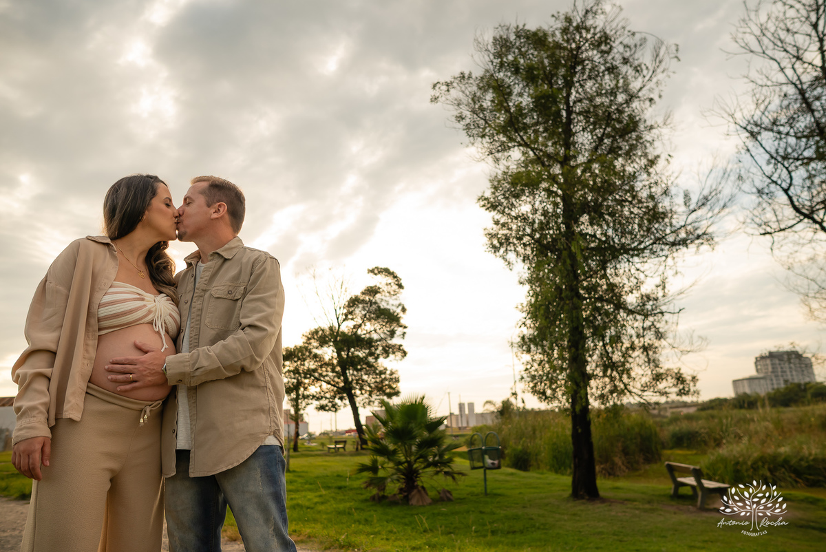 À espera da Luna - ensaio gestante - fotografia gestacional - ensaio de gravidez - ensaio ao ar livre - amor que transborda - família crescendo - gestação com amor - ensaio gestante - Antonio Rocha Fotografias - Pelotas - fotografia de família - grávida