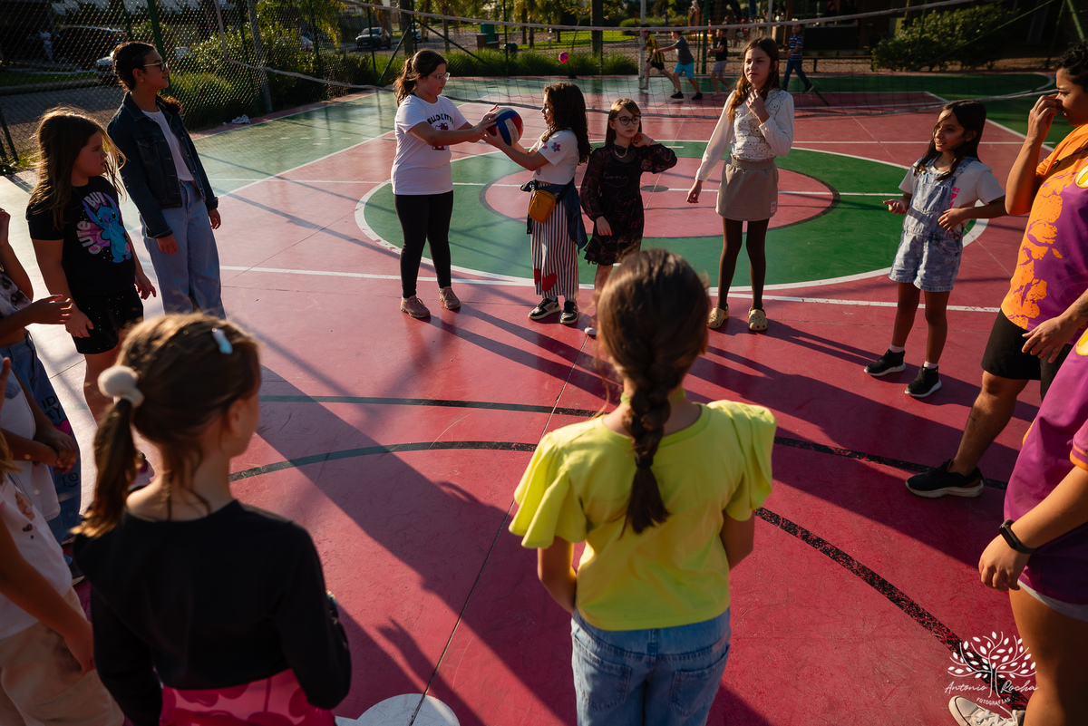 aniversário infantil - fotografia de festa - Antonio Rocha Fotografias - recreação infantil – pedescalco_recreacao - festa no condomínio - Lagos de São Gonçalo - parabéns animado - fotógrafo de aniversários - fotografia espontânea - Pelotas