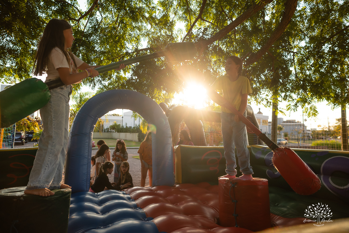 aniversário infantil - fotografia de festa - Antonio Rocha Fotografias - recreação infantil – pedescalco_recreacao - festa no condomínio - Lagos de São Gonçalo - parabéns animado - fotógrafo de aniversários - fotografia espontânea - Pelotas