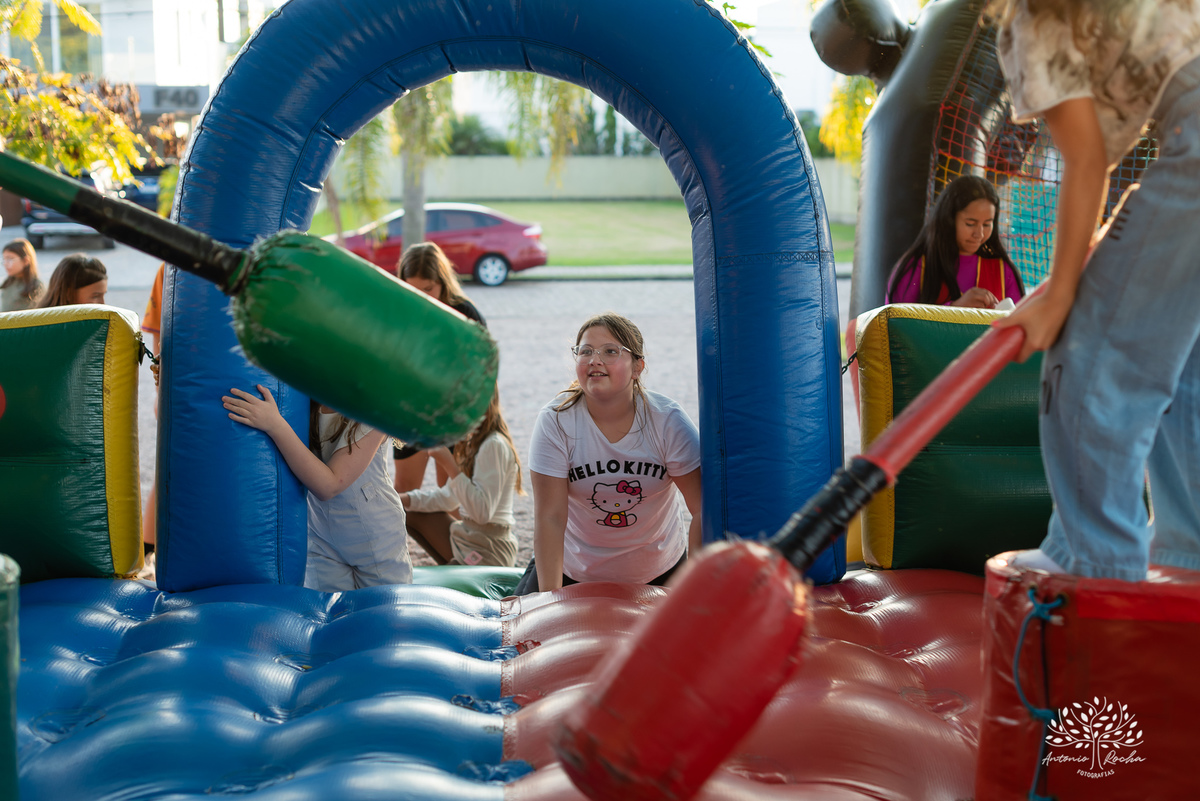 aniversário infantil - fotografia de festa - Antonio Rocha Fotografias - recreação infantil – pedescalco_recreacao - festa no condomínio - Lagos de São Gonçalo - parabéns animado - fotógrafo de aniversários - fotografia espontânea - Pelotas