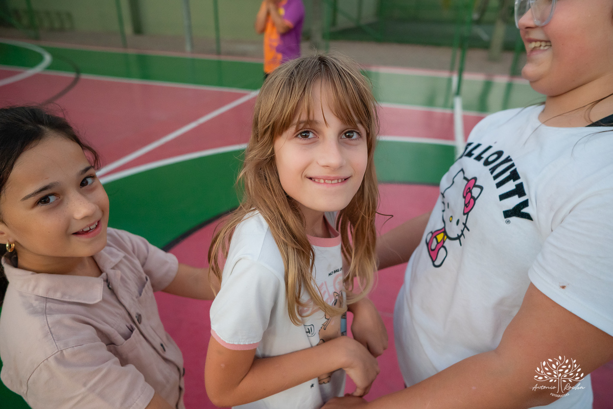 aniversário infantil - fotografia de festa - Antonio Rocha Fotografias - recreação infantil – pedescalco_recreacao - festa no condomínio - Lagos de São Gonçalo - parabéns animado - fotógrafo de aniversários - fotografia espontânea - Pelotas